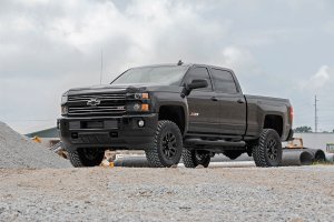 Chevrolet Silverado 2500 HD Suspension Lift Kit - Rough Country - V2 w/ Overloads - '11-'19